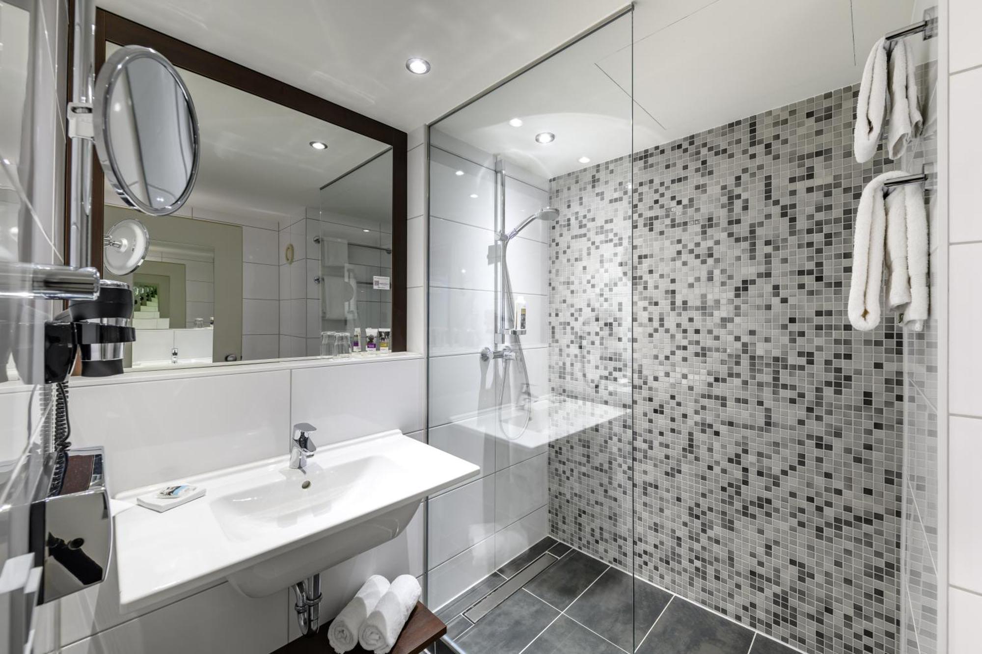 Standard Twin Room,1282371529:JPEG